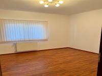Kiad Tgla laks Budapest XVIII. kerlet Lnyaytelep Akcfa utca