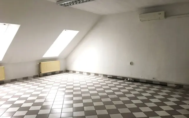Kiadó Iroda Budapest XIII. kerület Angyalföld Röppentyű utca