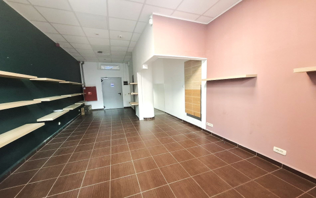 Kiadó Üzlethelyiség Budapest XI. kerület Műegyetem környéke Váli utca