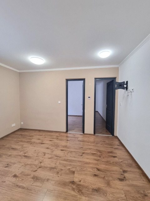 Kiadó Tégla lakás Budapest VIII. kerület Józsefváros (Nagykörúton kívül) Auróra utca