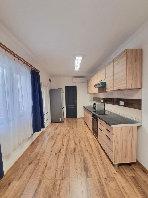 Kiadó Tégla lakás Budapest VIII. kerület Józsefváros (Nagykörúton kívül) Auróra utca