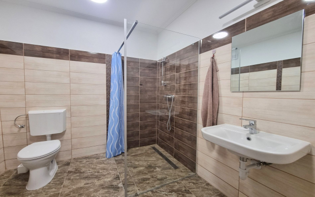 Kiadó Tégla lakás Budapest VIII. kerület Józsefváros (Nagykörúton kívül) Auróra utca