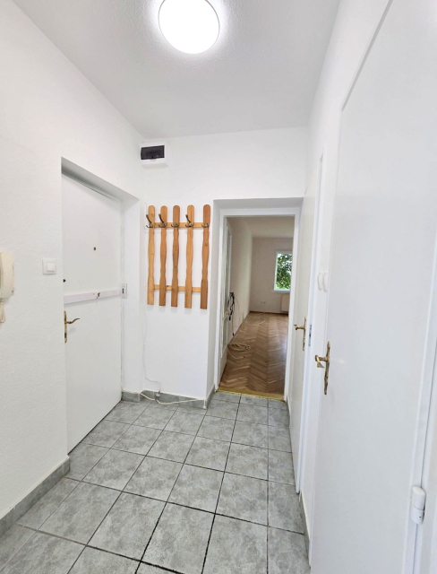 Kiadó Tégla lakás Budapest XI. kerület Sasad Sasadi köz