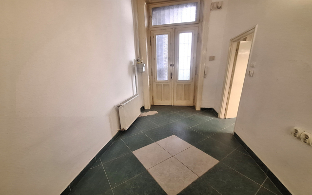 Kiadó Üzlethelyiség Budapest VII. kerület Erzsébetváros (Nagykörúton kívül) Garay tér