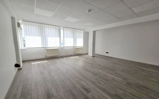 Kiadó Iroda Budapest X. kerület Újhegy Gyömrői út