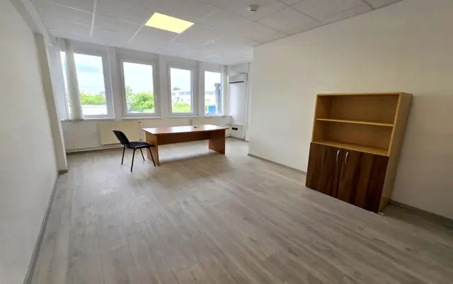 Kiadó Iroda Budapest X. kerület Újhegy Gyömrői út