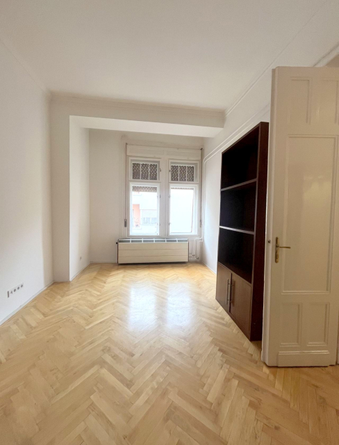 Kiadó Tégla lakás Budapest XIII. kerület Újlipótváros Hollán Ernő utca