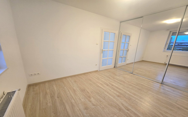 Kiadó Tégla lakás Budapest XI. kerület Kelenföld Ulászló utca