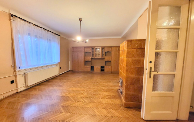 Kiadó Iroda Budapest XIV. kerület Herminamező Columbus utca