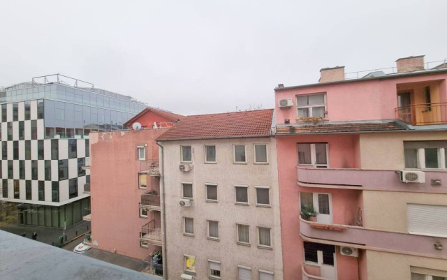 Kiadó Tégla lakás Budapest VIII. kerület Corvin negyed Futó utca