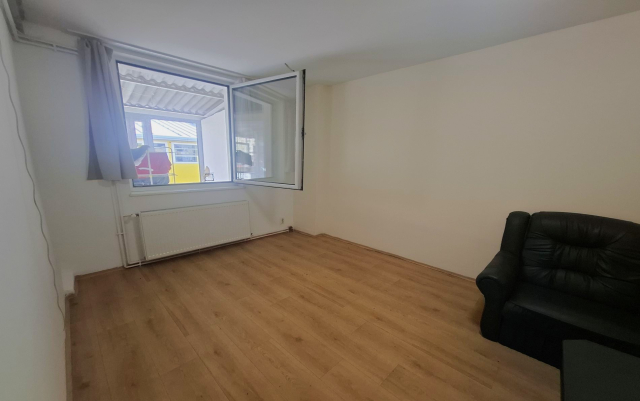 Kiadó Iroda Budapest IX. kerület Középső-Ferencváros Soroksári út