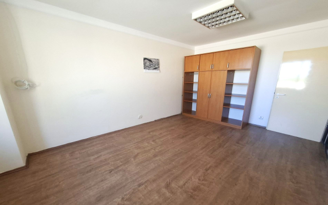 Kiadó Iroda Budapest IX. kerület Középső-Ferencváros Soroksári út