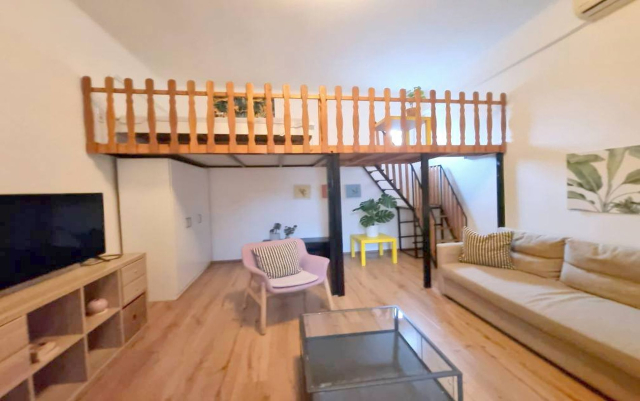 Kiadó Tégla lakás Budapest VII. kerület Erzsébetváros (Nagykörúton belül) Klauzál tér