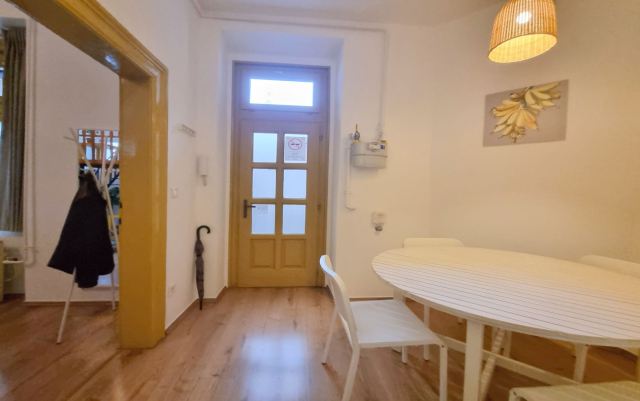 Kiadó Tégla lakás Budapest VII. kerület Erzsébetváros (Nagykörúton belül) Klauzál tér