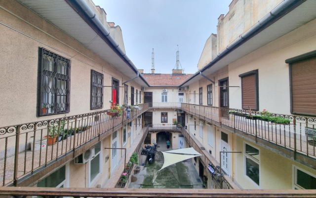 Kiadó Tégla lakás Budapest VII. kerület Erzsébetváros (Nagykörúton belül) Klauzál tér