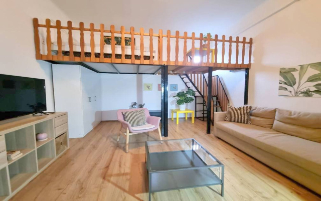 Kiadó Tégla lakás Budapest VII. kerület Erzsébetváros (Nagykörúton belül) Klauzál tér