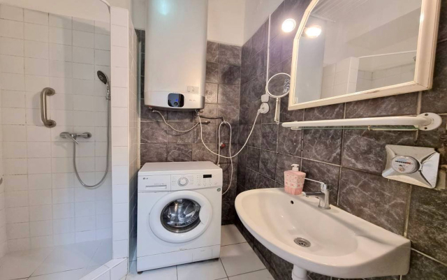 Kiadó Tégla lakás Budapest VII. kerület Erzsébetváros (Nagykörúton kívül) 