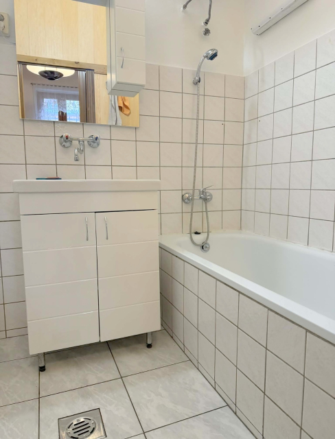 Kiadó Tégla lakás Budapest VIII. kerület Palota negyed Vas utca