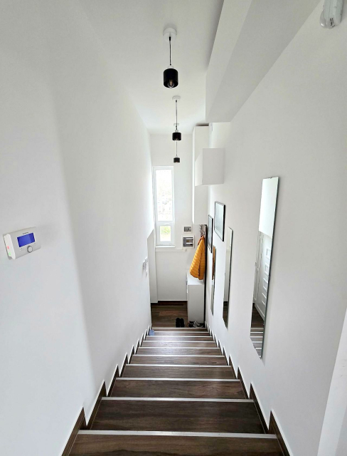 Kiadó Tégla lakás Budapest XI. kerület Hosszúrét Rétalja lejtő