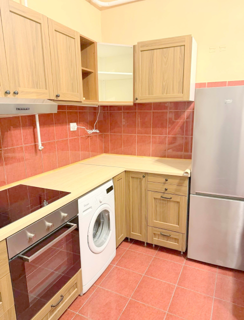 Kiadó Tégla lakás Budapest VII. kerület Erzsébetváros (Nagykörúton kívül) Dembinszky utca