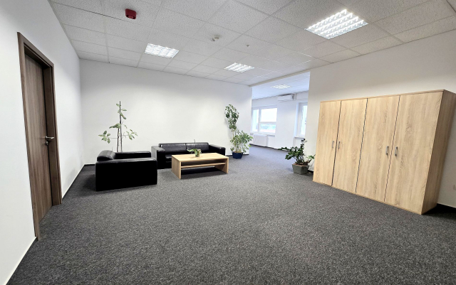 Kiadó Iroda Budapest X. kerület Népliget Kőbányai út