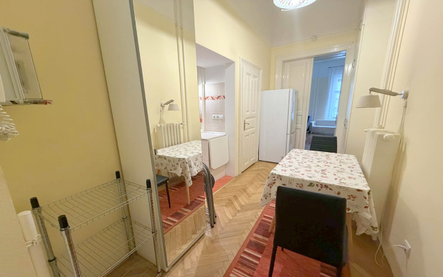 Kiadó Tégla lakás Budapest VII. kerület Erzsébetváros (Nagykörúton belül) Wesselényi utca