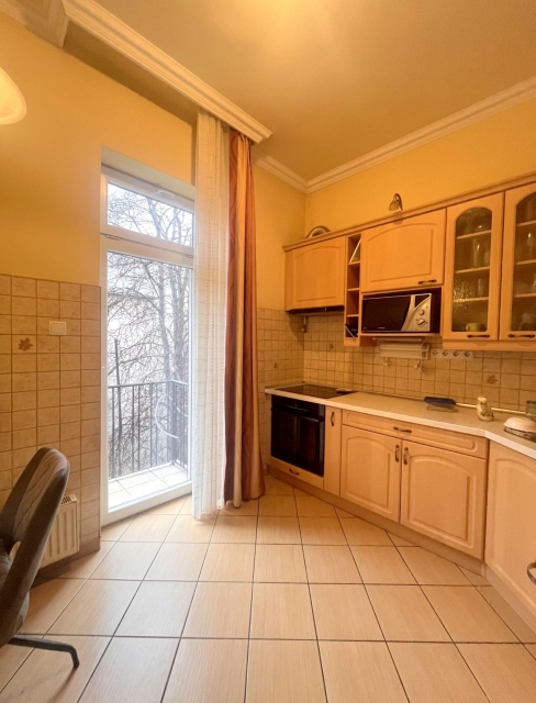 Kiadó Tégla lakás Budapest XIII. kerület Újlipótváros Radnóti Miklós utca