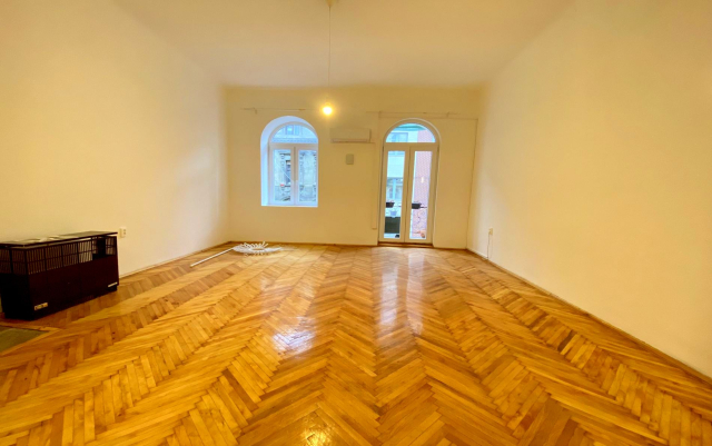 kiadó  Budapest VI. kerület