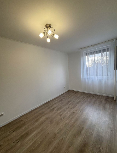 Kiadó Panel lakás Budapest XIV. kerület Rákosfalva Újváros park