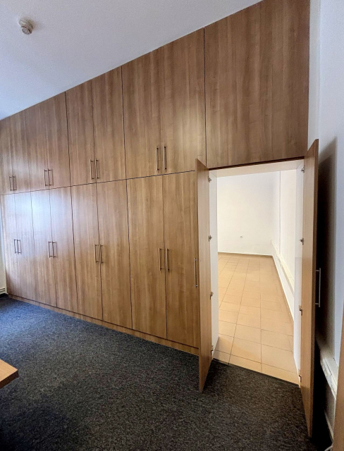 Kiadó Iroda Budapest XIV. kerület Kiszugló Róna utca