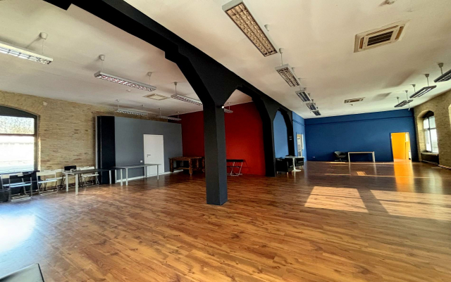 Kiadó Iroda Budapest XIV. kerület Kiszugló Róna utca