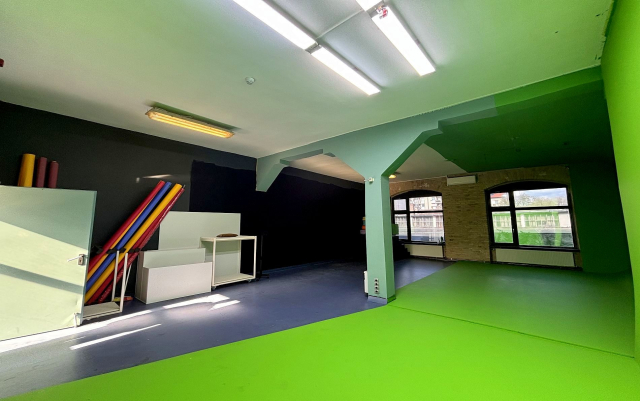 Kiadó Iroda Budapest XIV. kerület Kiszugló Róna utca