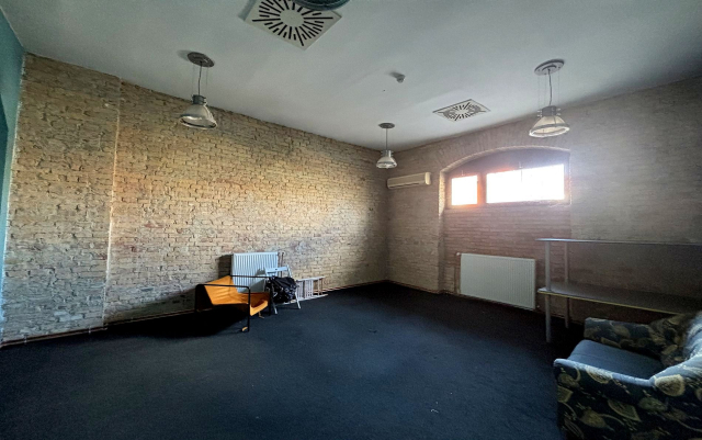 Kiadó Iroda Budapest XIV. kerület Kiszugló Róna utca