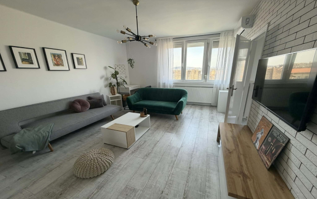 Kiadó Tégla lakás Budapest VII. kerület Erzsébetváros (Nagykörúton kívül) Damjanich utca