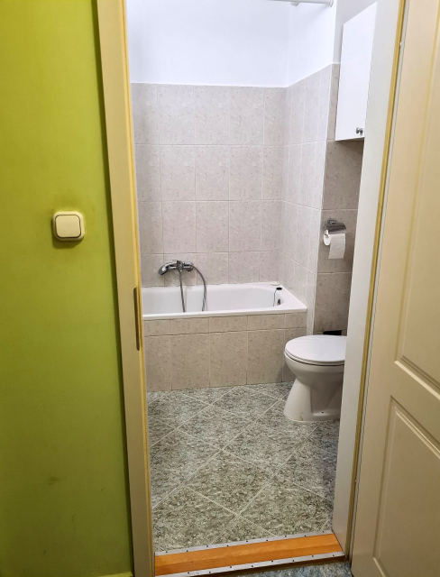 Kiadó Tégla lakás Budapest IV. kerület Káposztásmegyer II. sz. ltp. Hargita utca