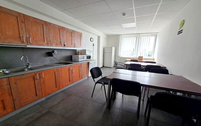 Kiadó Iroda Budapest X. kerület Újhegy Gyömrői út