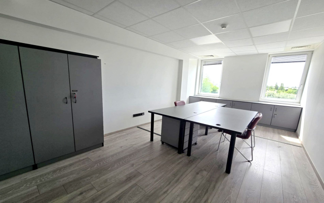 Kiadó Iroda Budapest X. kerület Újhegy Gyömrői út