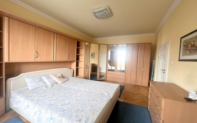 Kiadó Tégla lakás Budapest XIII. kerület Újlipótváros Radnóti Miklós utca