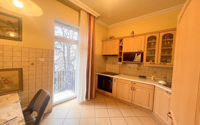 Kiadó Tégla lakás Budapest XIII. kerület Újlipótváros Radnóti Miklós utca