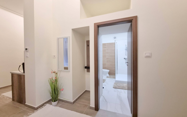 Kiadó Iroda Budapest VIII. kerület Józsefváros (Nagykörúton kívül) József körút