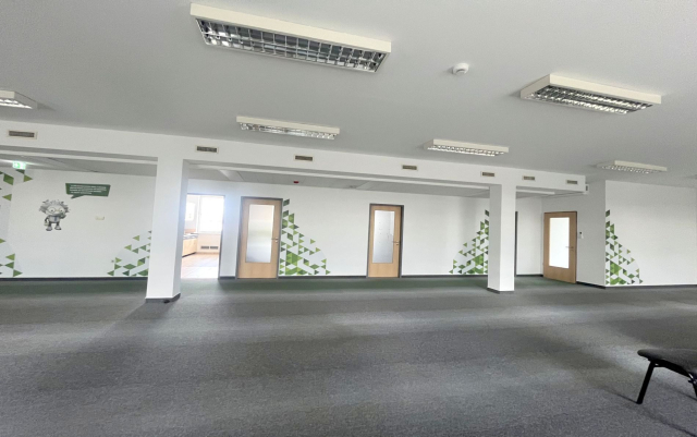 Kiadó Iroda Budapest XIII. kerület Angyalföld Frangepán utca