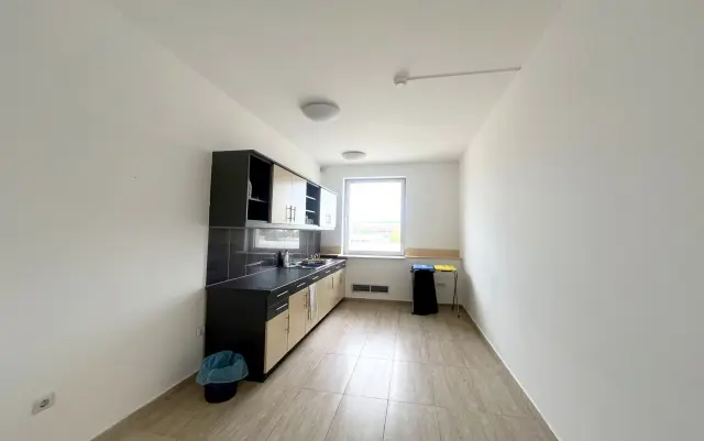Kiadó Iroda Budapest XIII. kerület Angyalföld Frangepán utca