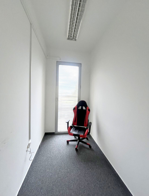 Kiadó Iroda Budapest XIII. kerület Angyalföld Frangepán utca