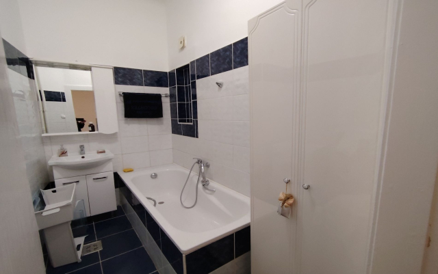 Kiadó Tégla lakás Budapest XI. kerület Műegyetem környéke Karinthy Frigyes út