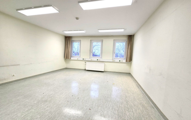 Kiadó Iroda Budapest IX. kerület Külső-Ferencváros Táblás utca