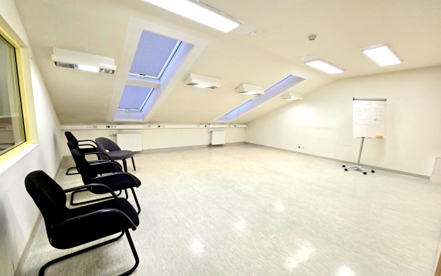 Kiadó Iroda Budapest IX. kerület Külső-Ferencváros Táblás utca