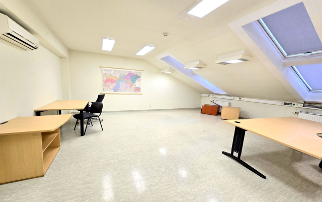 Kiadó Iroda Budapest IX. kerület Külső-Ferencváros Táblás utca