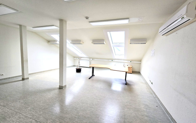 Kiadó Iroda Budapest IX. kerület Külső-Ferencváros Táblás utca