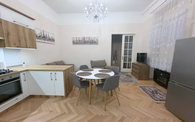 Kiadó Tégla lakás Budapest VIII. kerület Palota negyed József körút