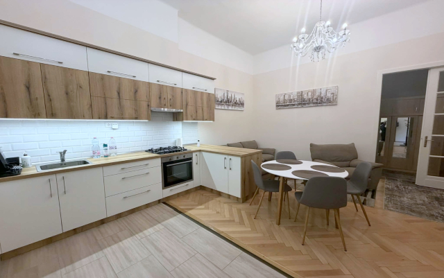 Kiadó Tégla lakás Budapest VIII. kerület Palota negyed József körút